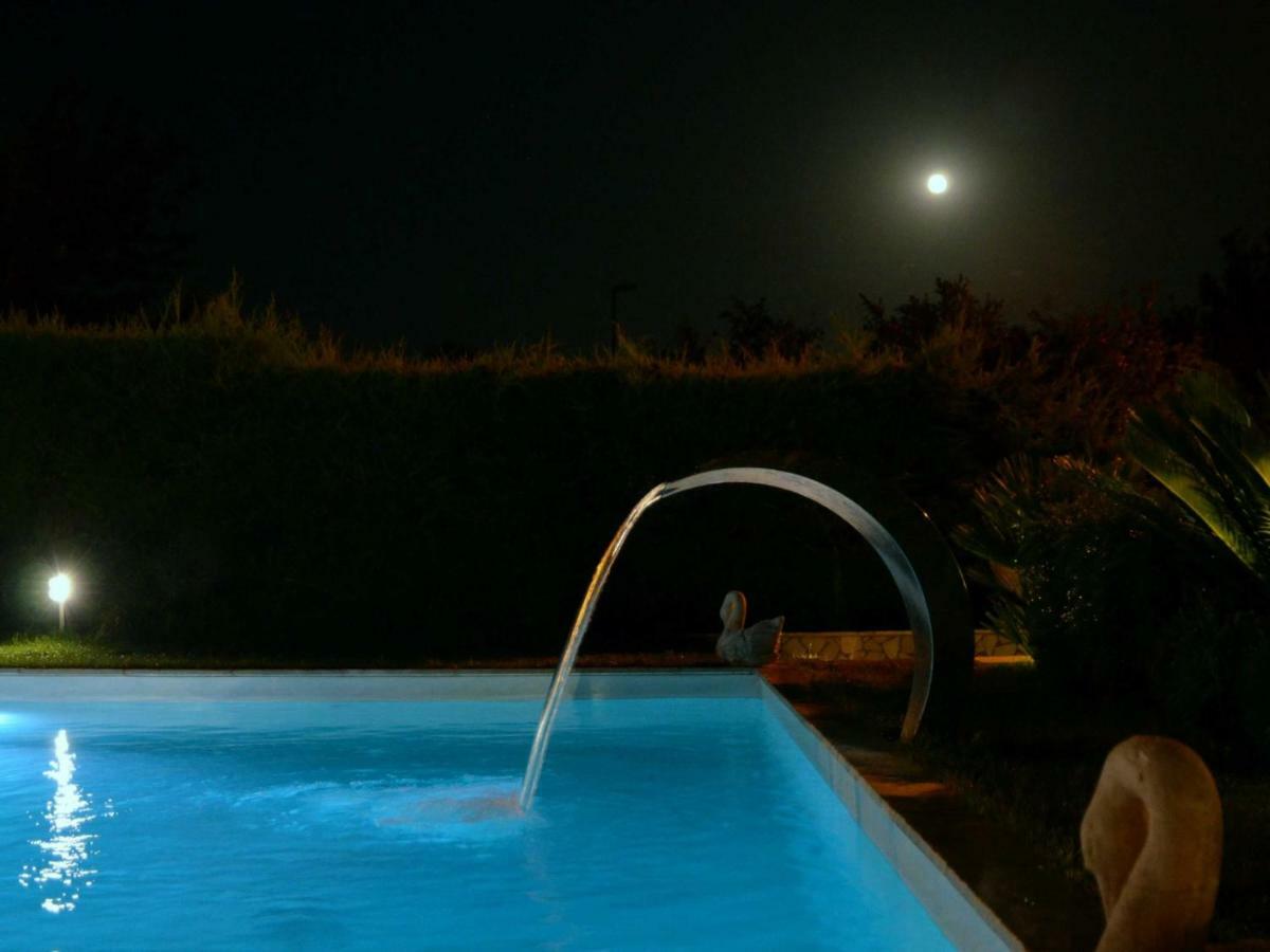 Vila Casa Vacanze Un Tuffo Nel Blu Matera Exteriér fotografie